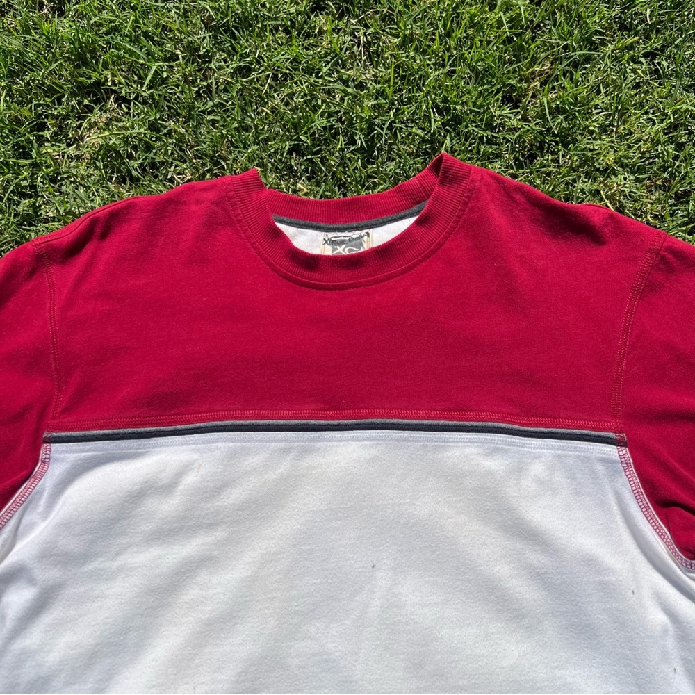 Mens y2k vintage crimson red white stripe color block surf dad normcore t-shirt - Picture 2 of 4